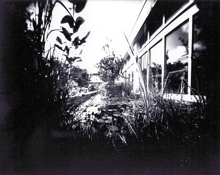 pinhole_pond